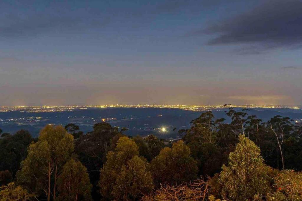 Villa Mountain Living With Ocean Views Mount Tamborine Exterior foto