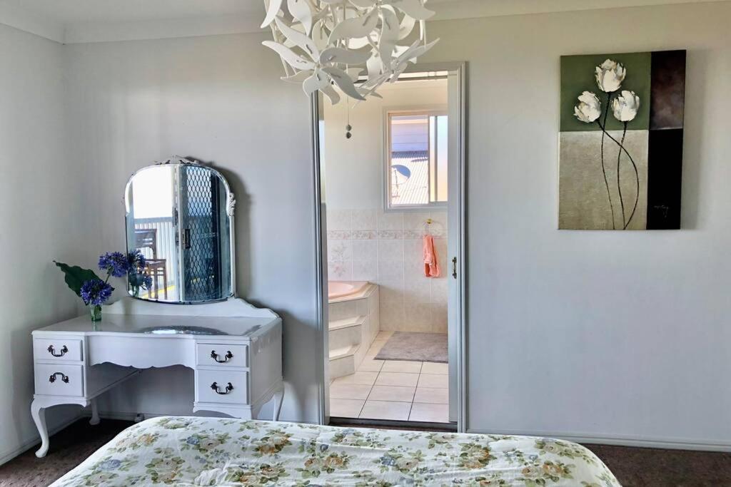 Villa Mountain Living With Ocean Views Mount Tamborine Exterior foto